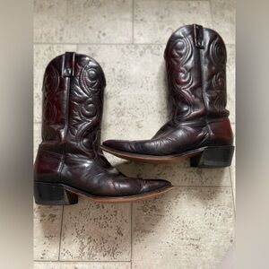 Vintage ACME Cowboy Boots D Brown or cherry red